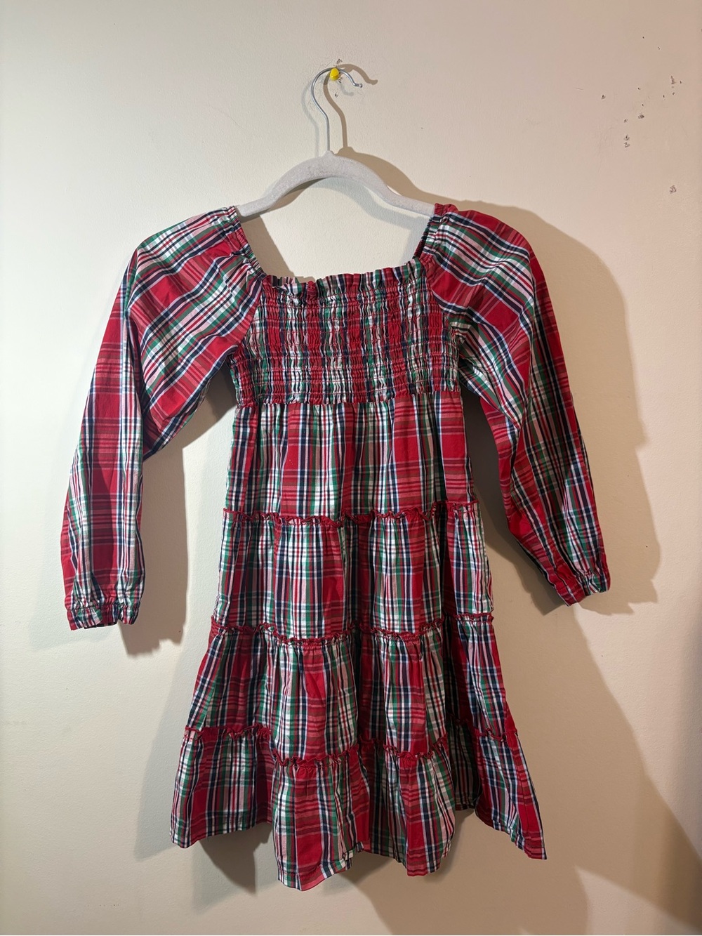 Crown & Ivy Kids dress size 6X festive‎ red green plaid smocked Tiered Dress
